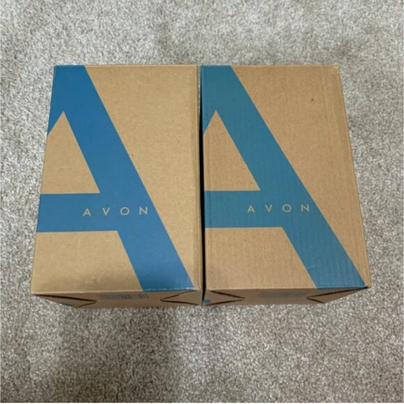 Avon 2006 Wick Candle Holiday Winter Home Fragrance Collection Lot of 2 Candles - Picture 5 of 9